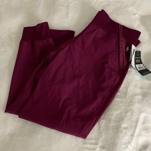 Maroon joggers scrub pants size S - petite